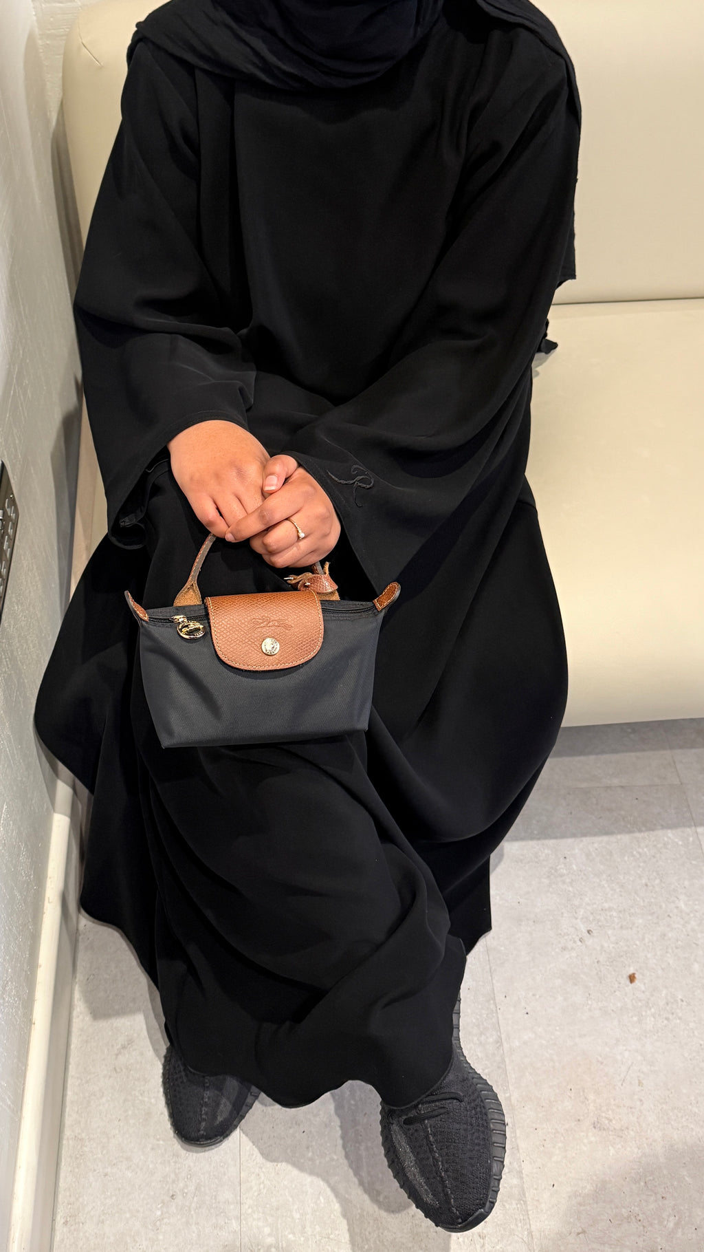 Black essentials abaya